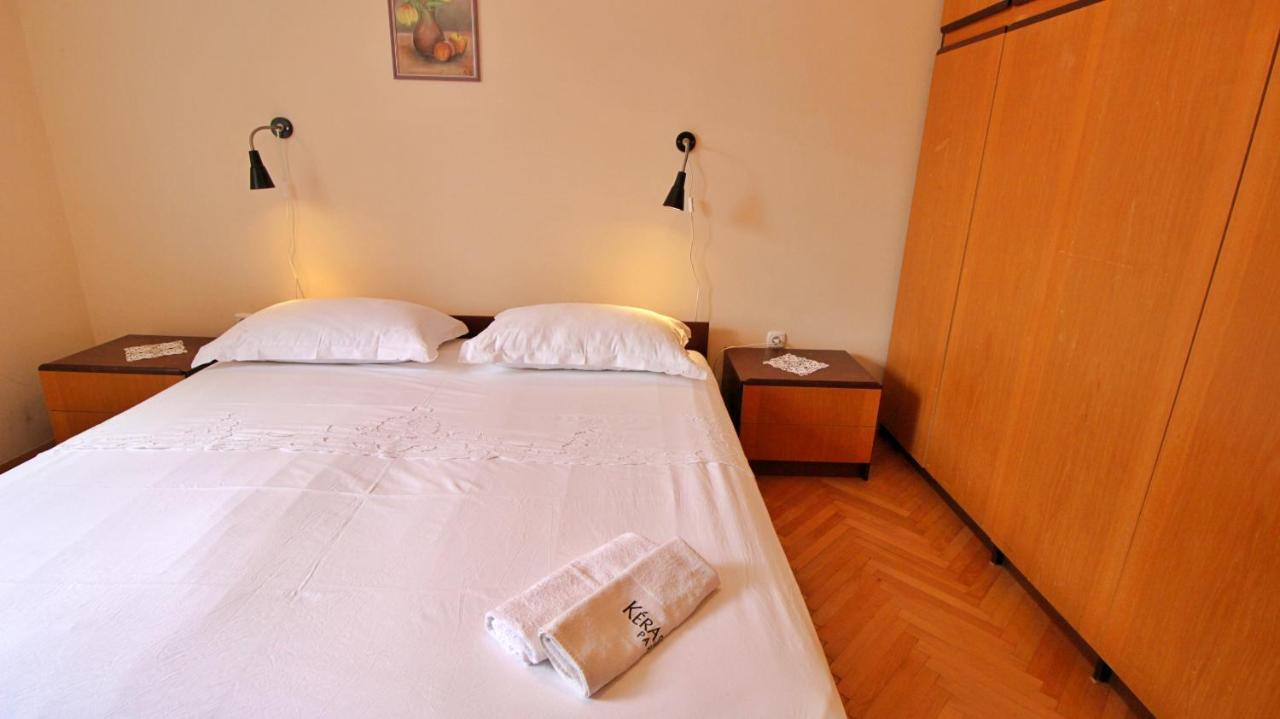 Apartment Ora Omiš Exteriör bild