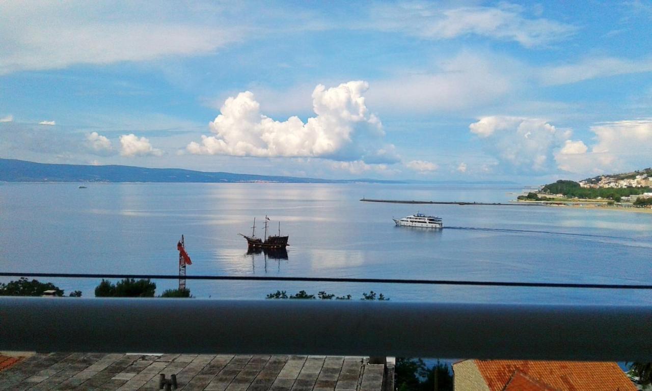 Apartment Ora Omiš Exteriör bild