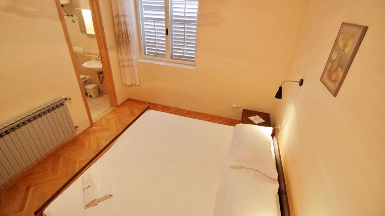 Apartment Ora Omiš Exteriör bild