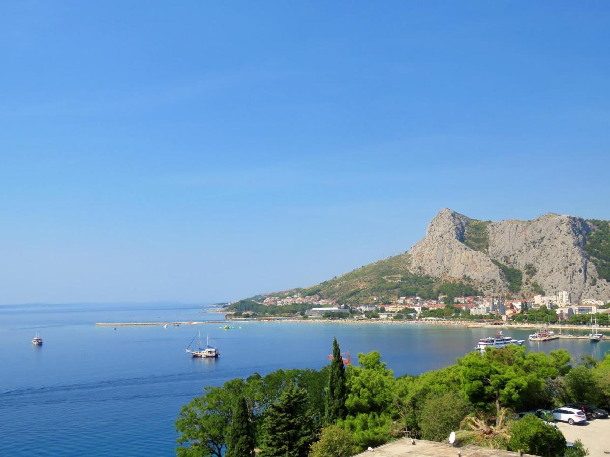 Apartment Ora Omiš Exteriör bild